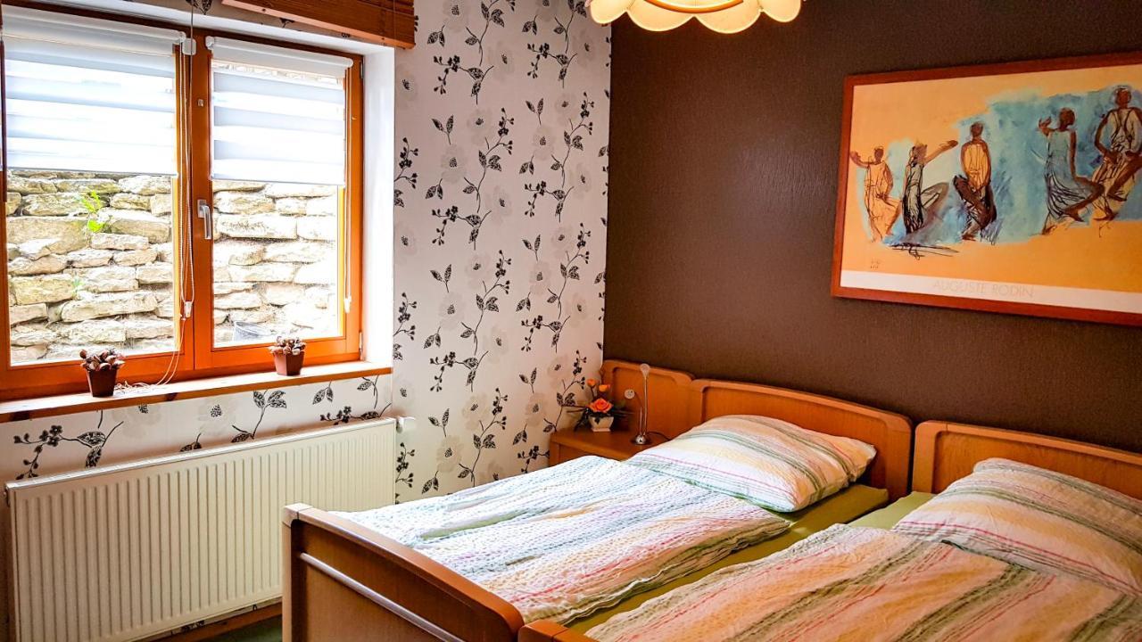Ferienwohnung Reuscher, Trier-Newel Bagian luar foto
